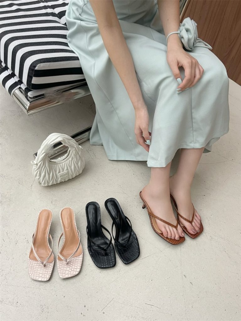 2024 New Women's High Heel Toe Clip Sandals Flip Flops Slip On Casual PU Sandals