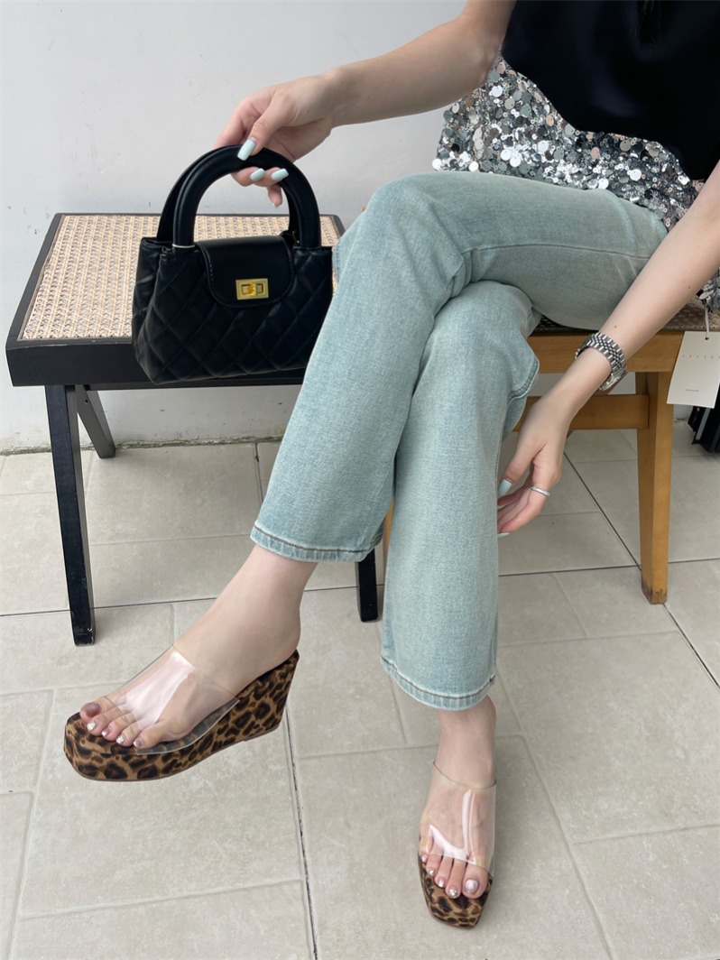 2024 New Leopard Print Broken Heel One-Strap High Heel Women's Sandals Slippers - Image 3