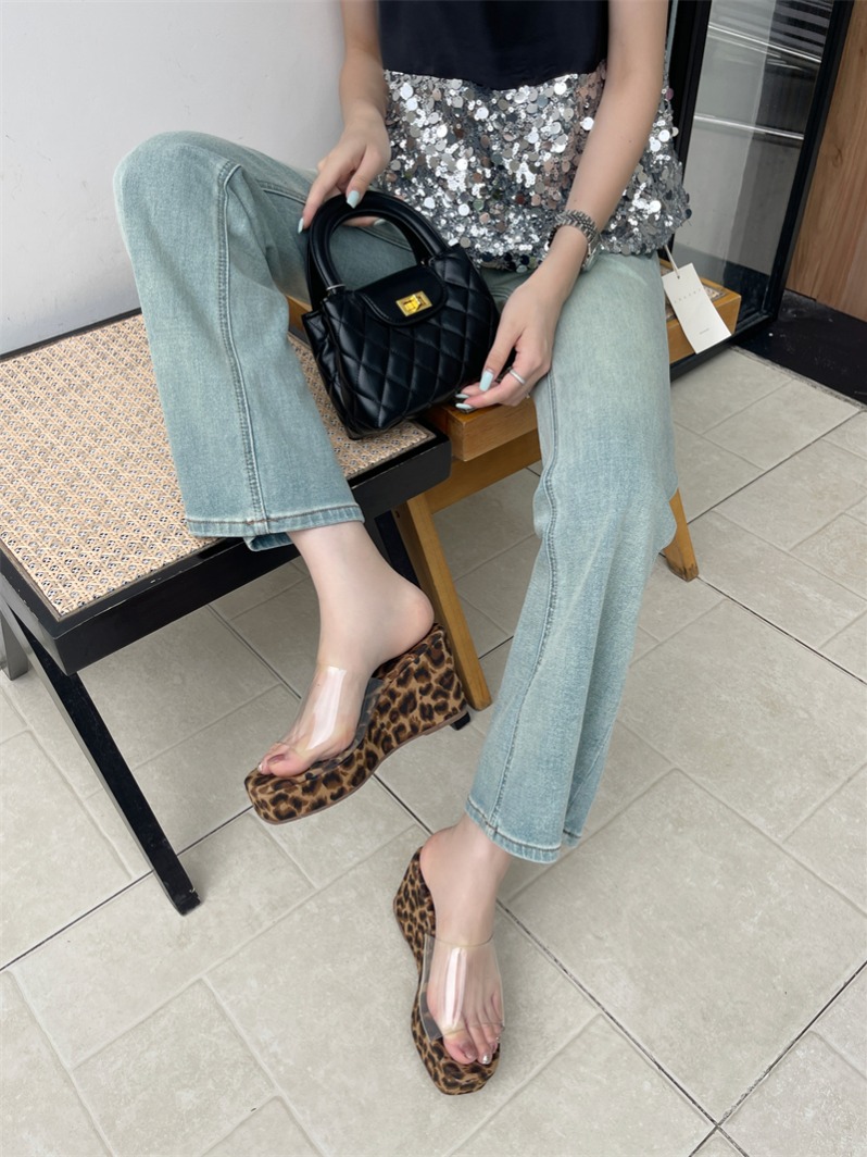 2024 New Leopard Print Broken Heel One-Strap High Heel Women's Sandals Slippers - Image 4
