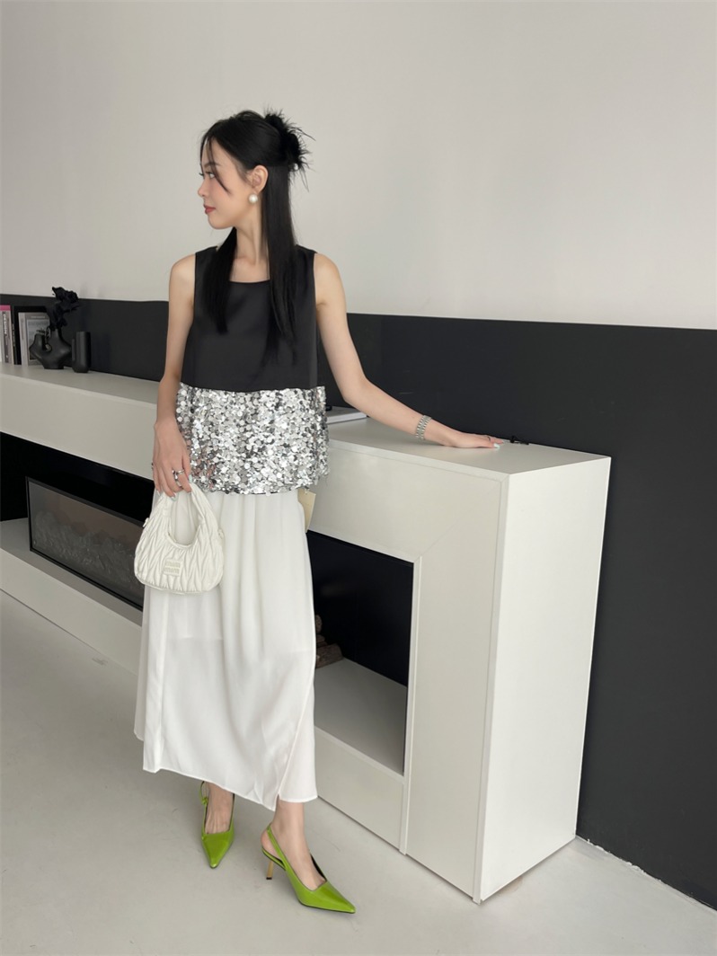 2024 New High Heel Buckle Strap Sandals Pointed Toe Women's Sandals - Image 2