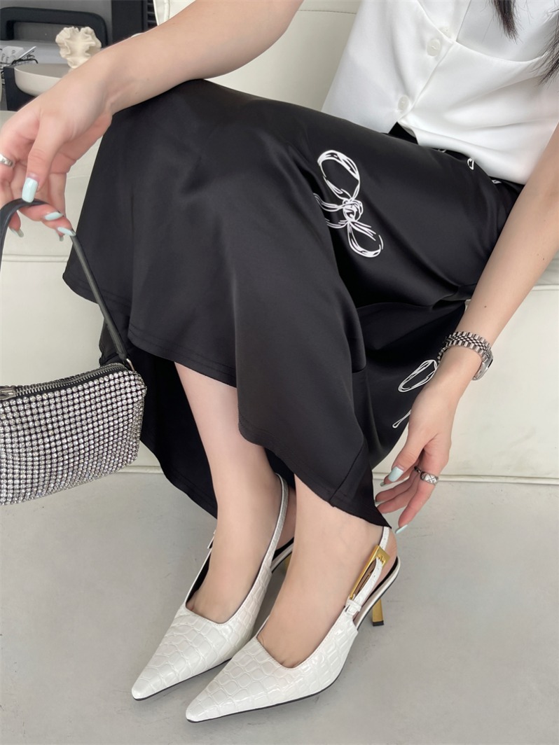 2024 New High Heel Buckle Strap Sandals Pointed Toe Women's Sandals - Image 3