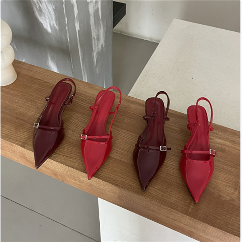 2024 New Low Heel Closed Toe Ankle Strap Sandals for Women - Image 5